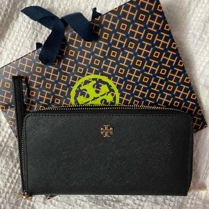 Tory Burch Wallet